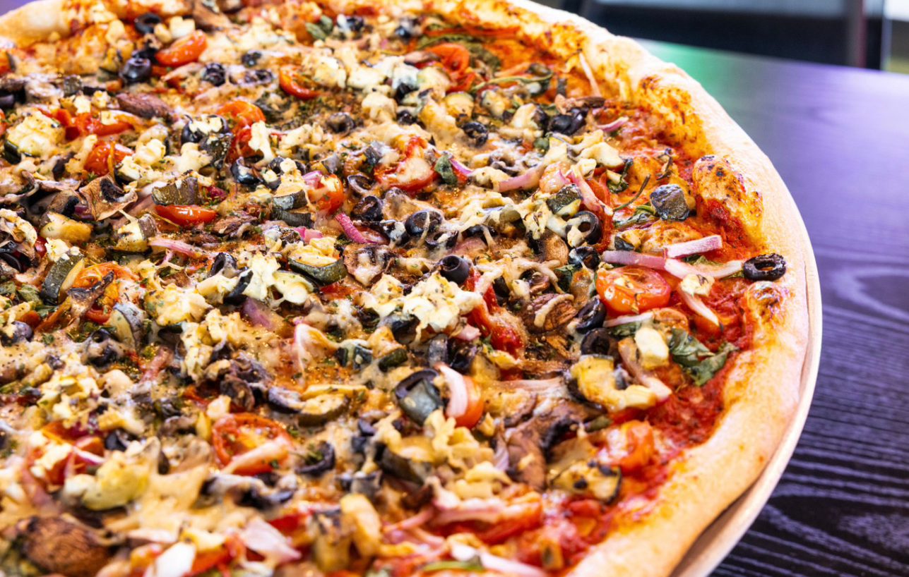 Grilled Veggie Pizza 18".