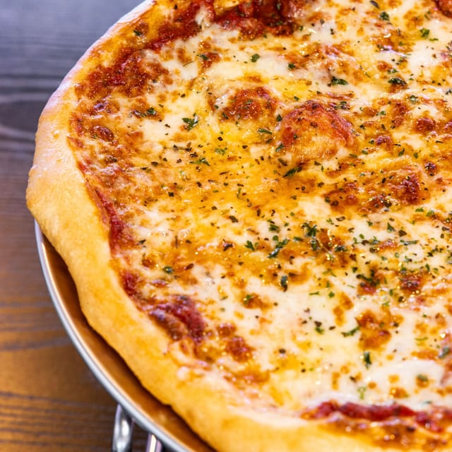 Cheese Pizza 18".
